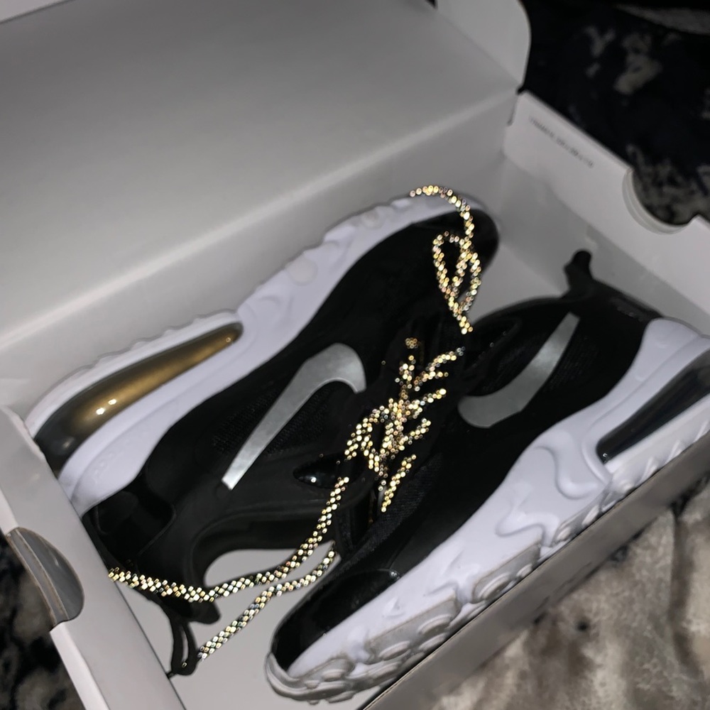 Air Max 270 React